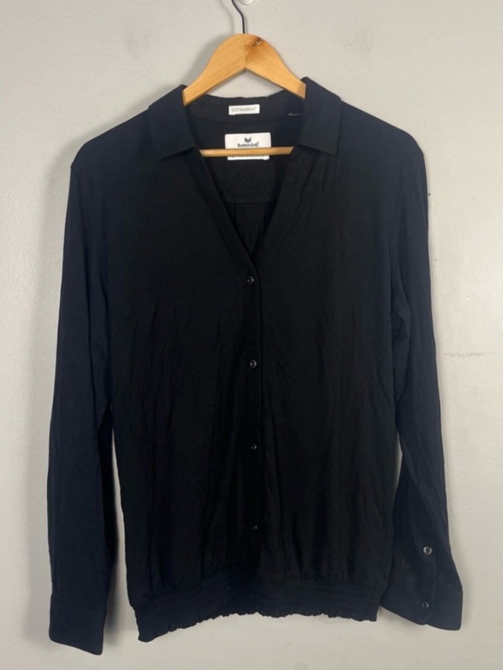 Buttercloth black pre tucked button down blouse in icy bamboo size large